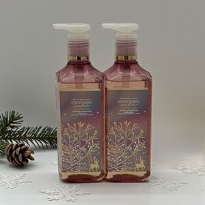 Bath & Body Works Strawberry Snowflakes Hand Soaps Winter Holiday Soap NWT